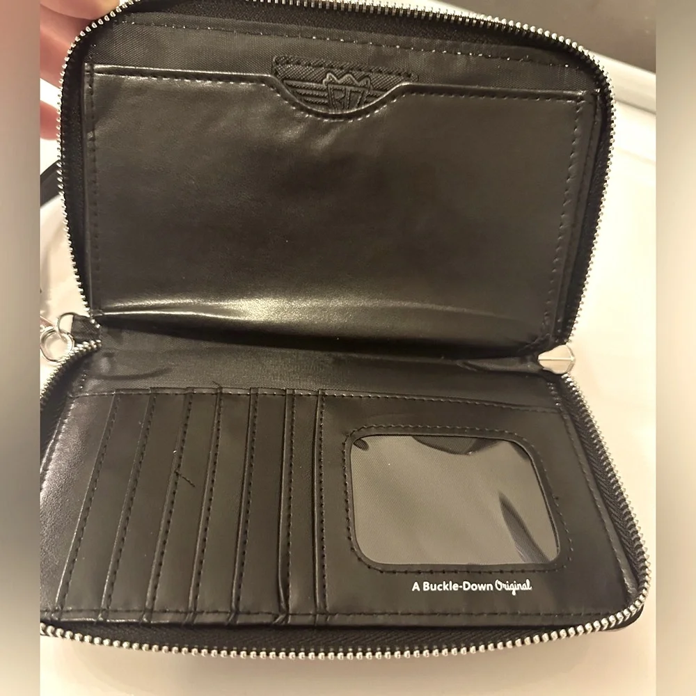 STAR WARS Precious Cargo Ladies Wallet (keychain included) NWOT - Picture 6 of 11